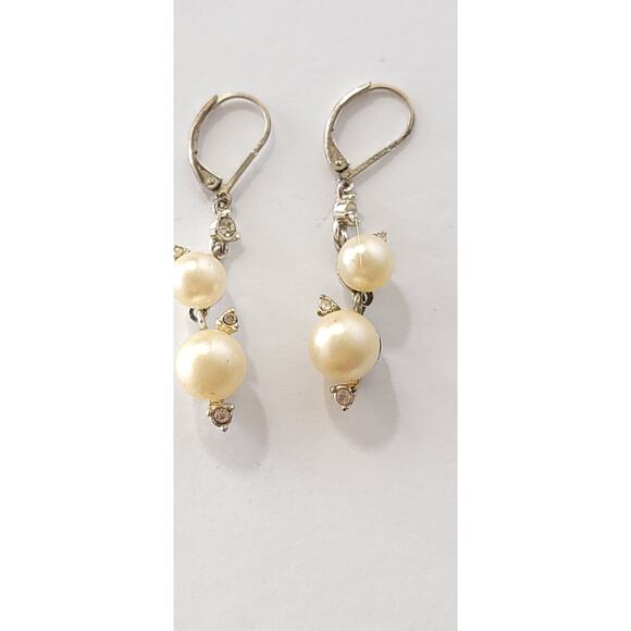 Vintage Dangling Faux Pearl Earrings - Picture 7 of 10